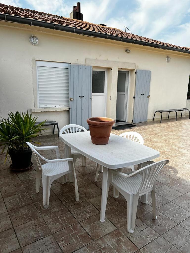 Appartement Neuf P3 50M2 Nîmes Værelse billede